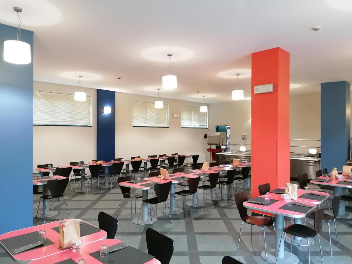 Open011 Vandrarhem Turin Exteriör bild