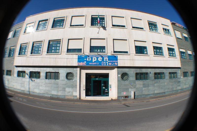 Open011 Vandrarhem Turin Exteriör bild