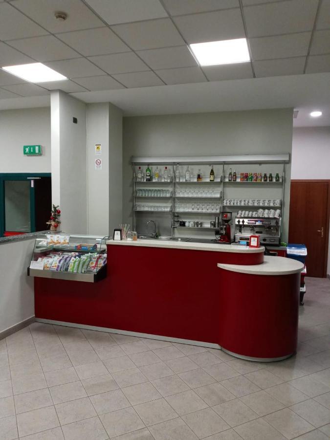 Open011 Vandrarhem Turin Exteriör bild